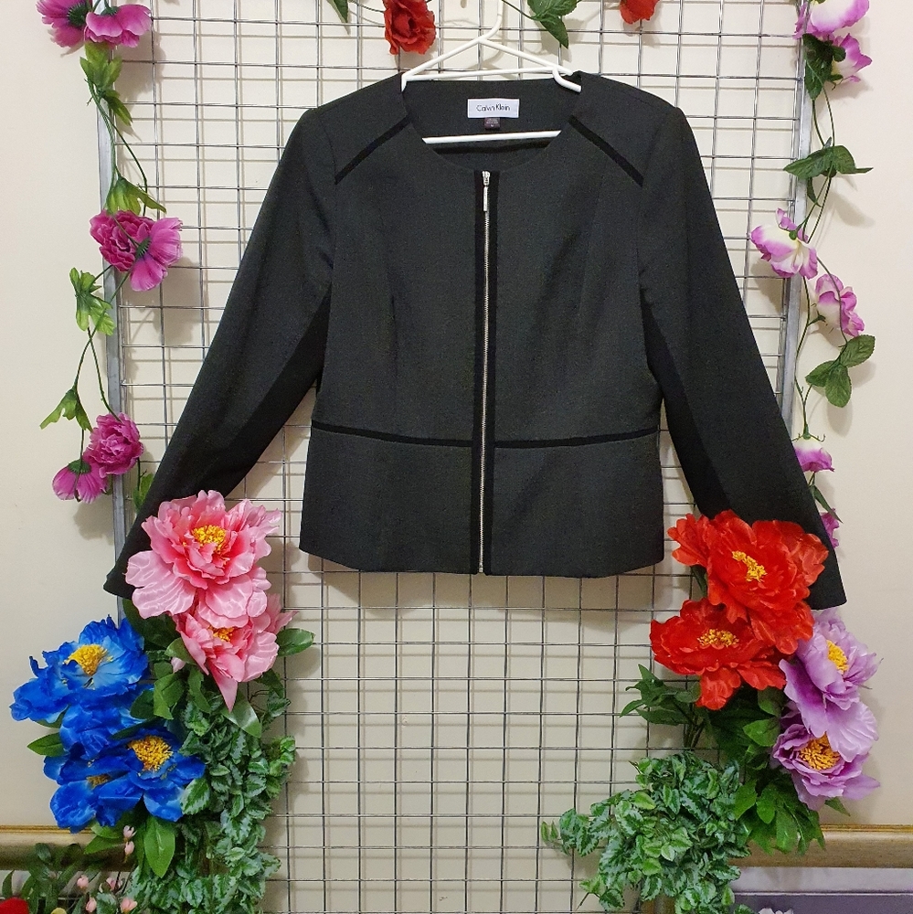 CALVIN KLEIN Zipper Detail Jacket (New NO tag) - Picture 13 of 14